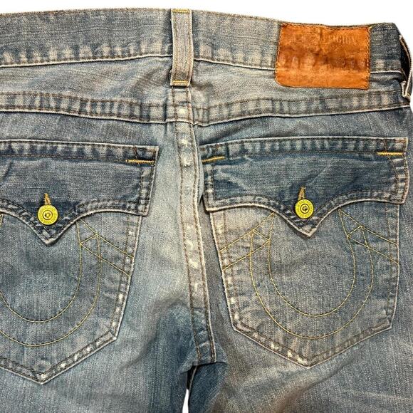 True Religion Y2K Distressed Flap Pocket Bootcut Jeans - Picture 6 of 7